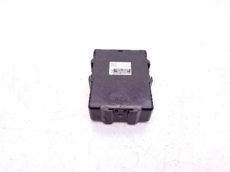 14-17 LEXUS CT200H TRANSMISSION CONTROL MODULE CHASSIS ECM ASSEMBLY