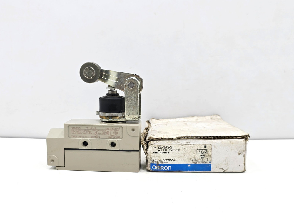 ZE-NA2-2 OMRON LIMIT SWITCH ZENA22
