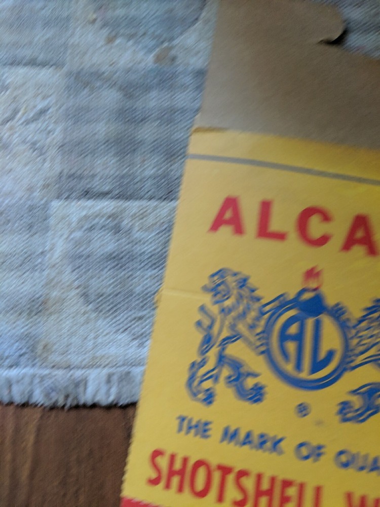 Empty COLLECTABLE BOX ALCAN 12 GA. SHOTSHELL Wads