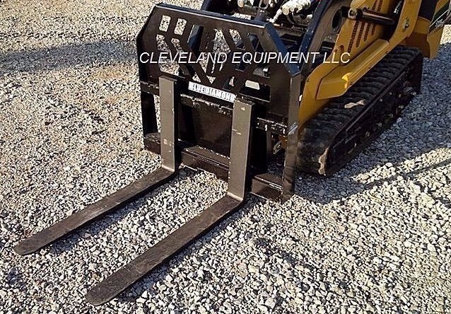 NEW 36" TORO DINGO MINI PALLET FORKS & FRAME ATTACHMENT