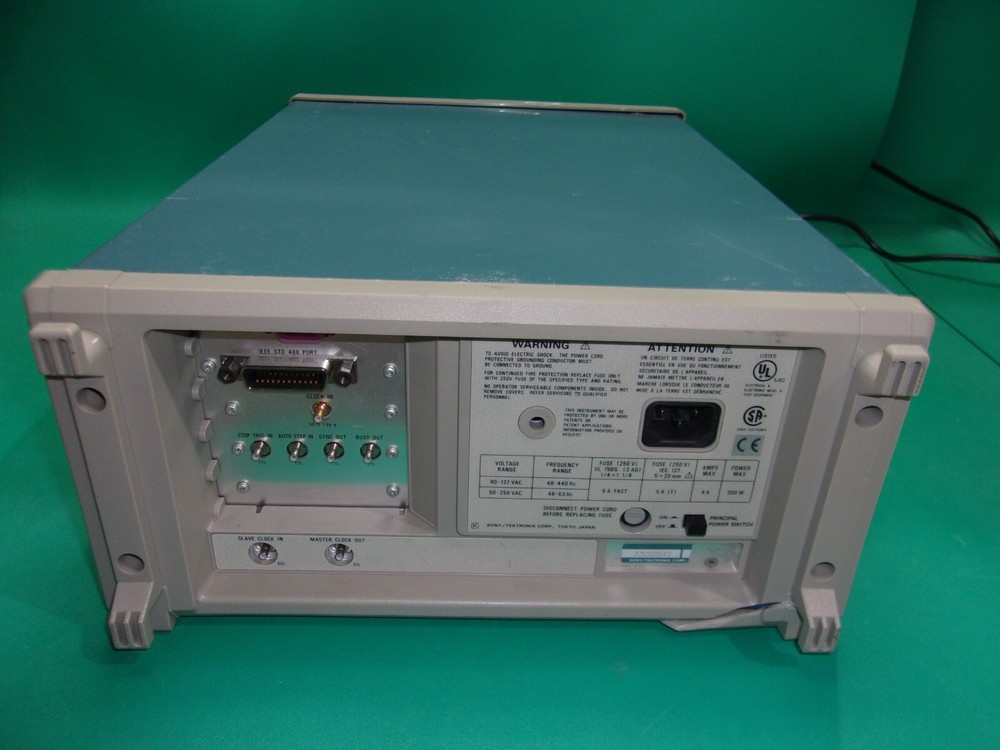 TEKTRONIX ARBITRARY WAVEFORM GENERATOR AWG2041
