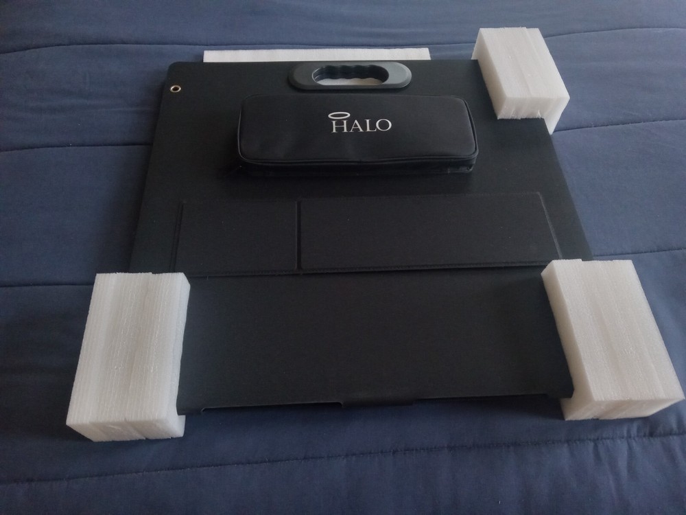 HALO 100 Watt Foldable Solar Panel with Kickstand NEW!!!