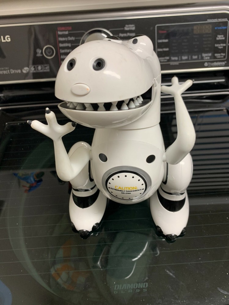 Sharper Image White/Black  Robotosaurus DX2R8 Dinosaur UNTESTED