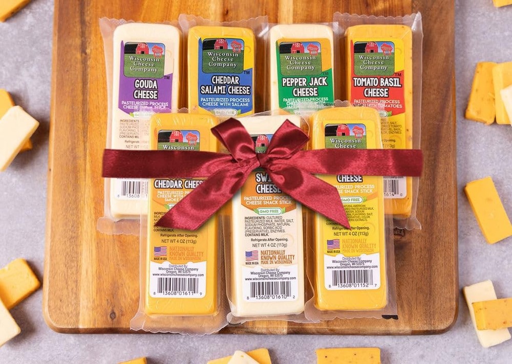 – 100% Wisconsin Specialty Cheese Block Sampler Gift Pack (7 Blocks) – Chedda...