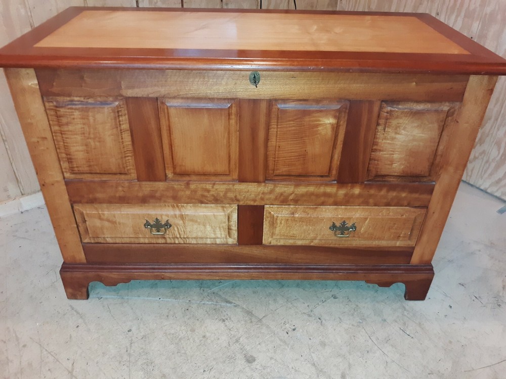 Signed Stickley Solid Maple Blanket Chest Some Tiger Grain