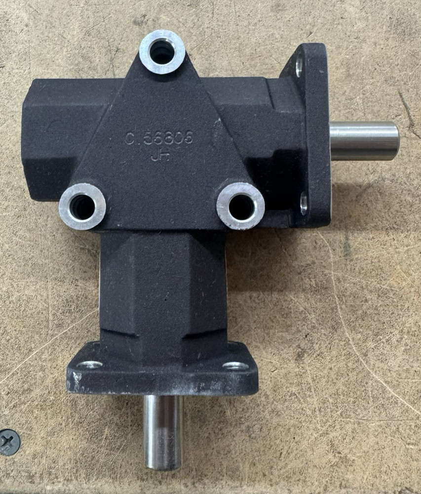 Crown Zero-Max C156806 Right Angle 2-Way Gear Drive *NEW*