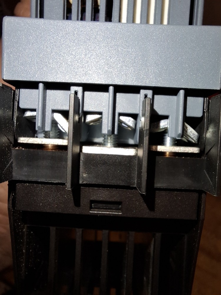 Siemens 3RW3016-1BB04 Soft Starter