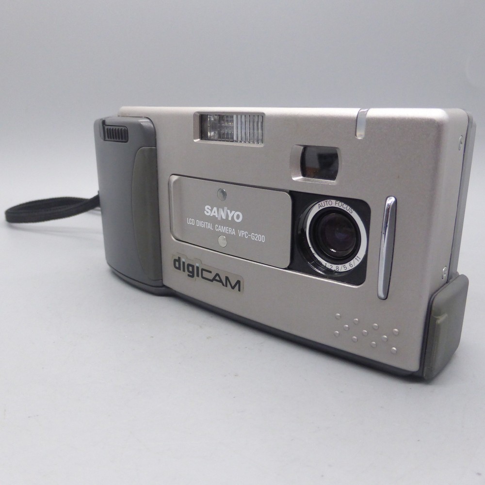 Sanyo VPC-G200 0.3MP Compact Digital Camera Silver Tested
