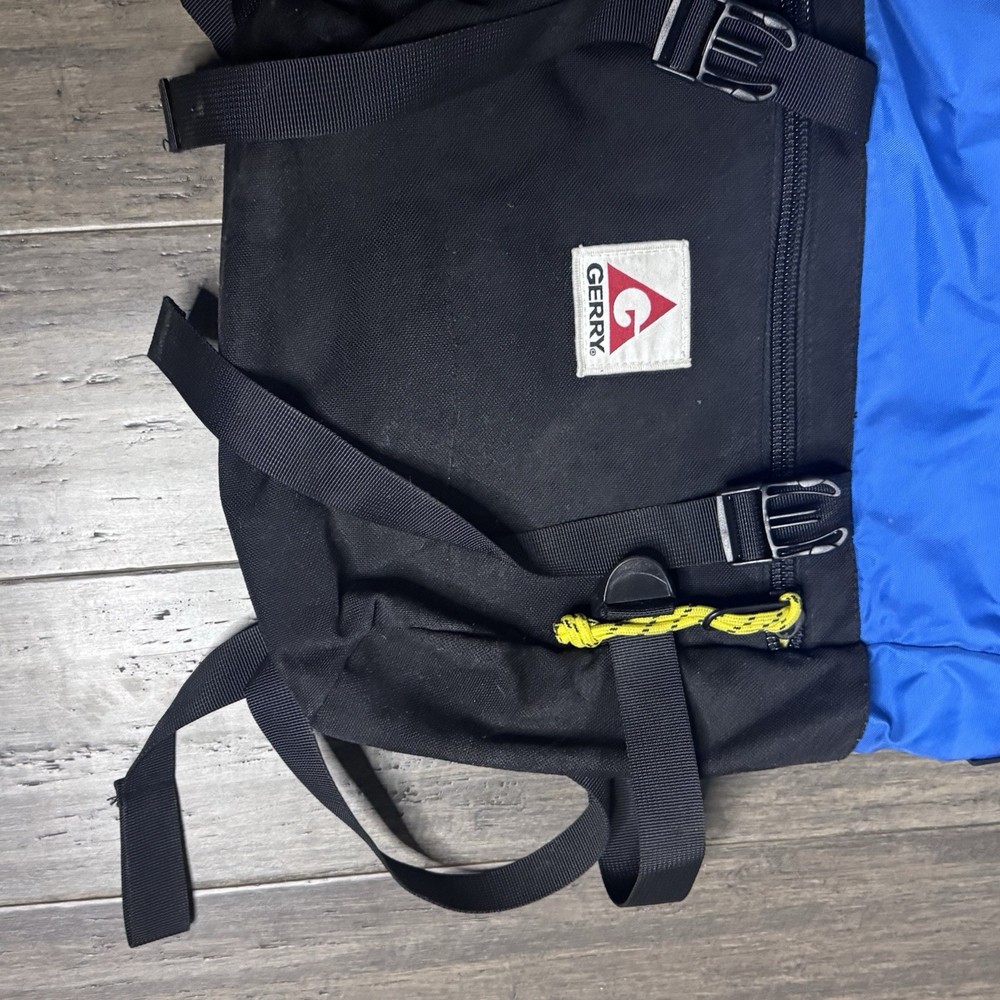 Gerry Outdoor - Multi Compartment Backpack Water Resistant Royal Blue