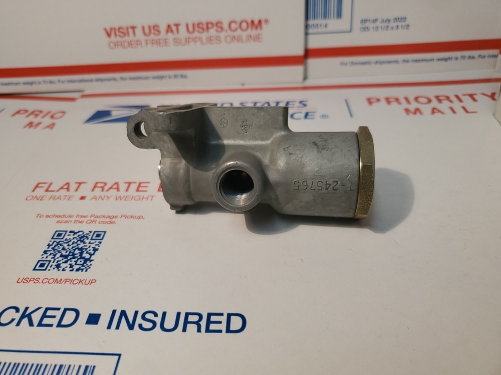 BENDIX-TW-3 CONTROL VALVE 288264 NEW, G2
