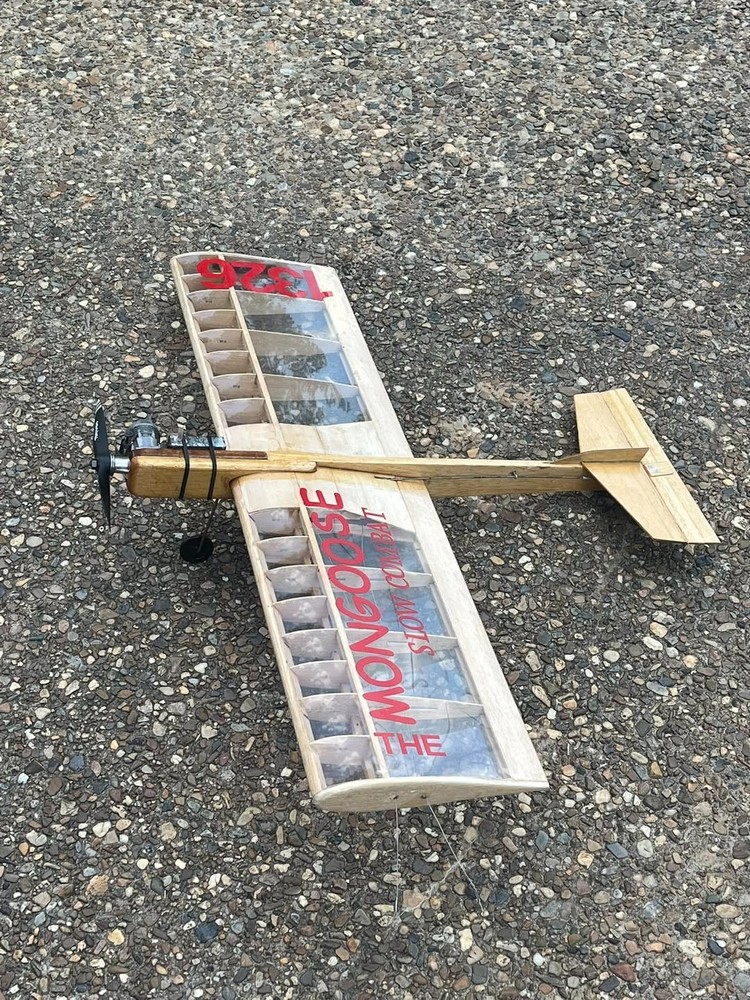 Model Airplane Plans (UC): Mongoose 34" Slow Combat for .36 by Dick Mathis