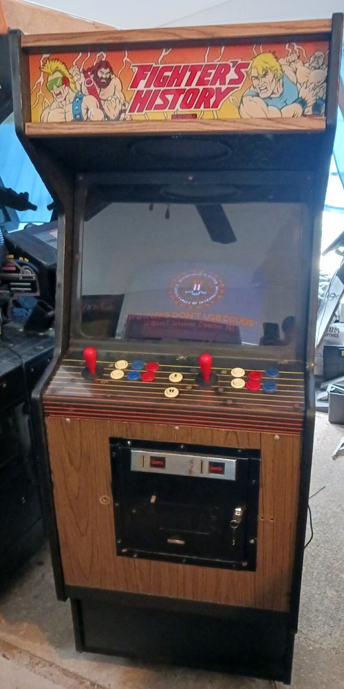 Fighter's History Data East Fullsize Classic Coin-op Arcade Machine
