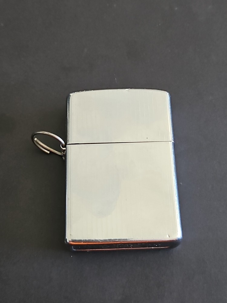 VINTAGE ZIPPO POLISHED CHROME STRIPED REGULAR LIGHTER ENGRAVABLE NON WORKING