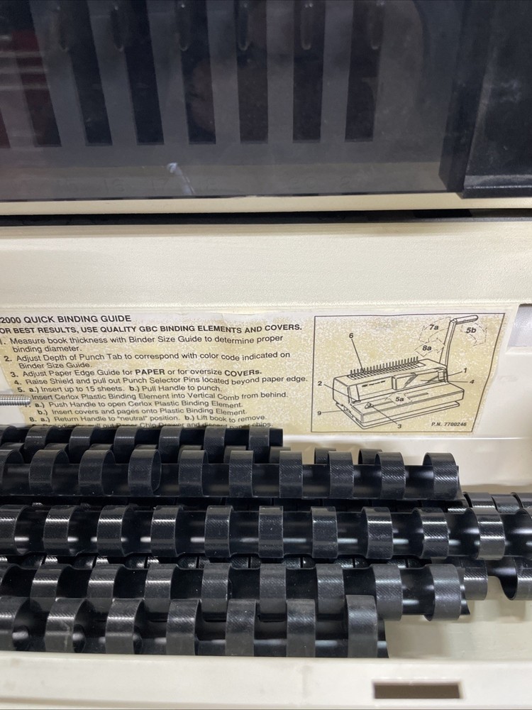GBC Image Maker 2000 Comb Binding Machine