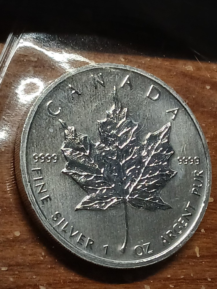 2012 Canada Silver Maple Leaf