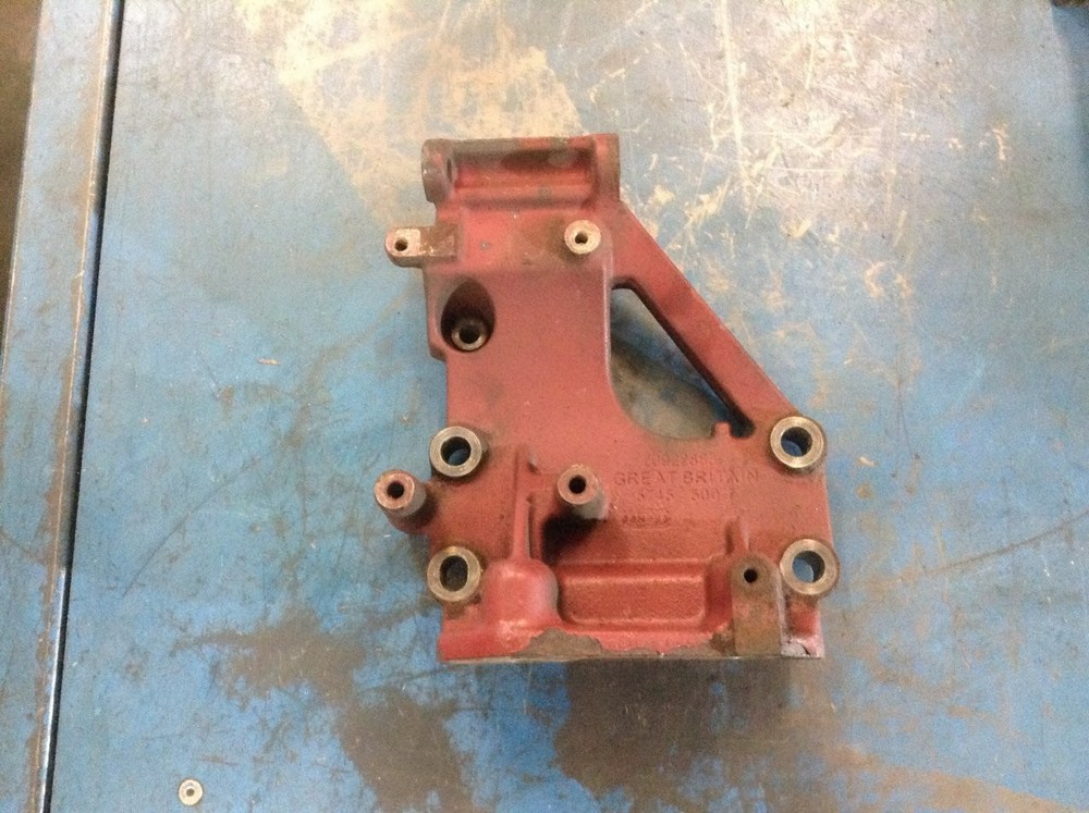 Mack MP8 Left/Driver Engine Mount - Used | P/N 20922883