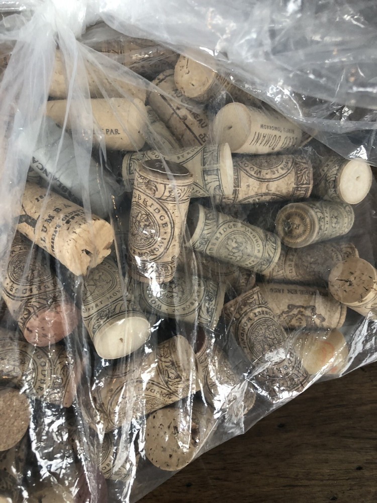 Natural Wine Corks lot 150. Misc brands