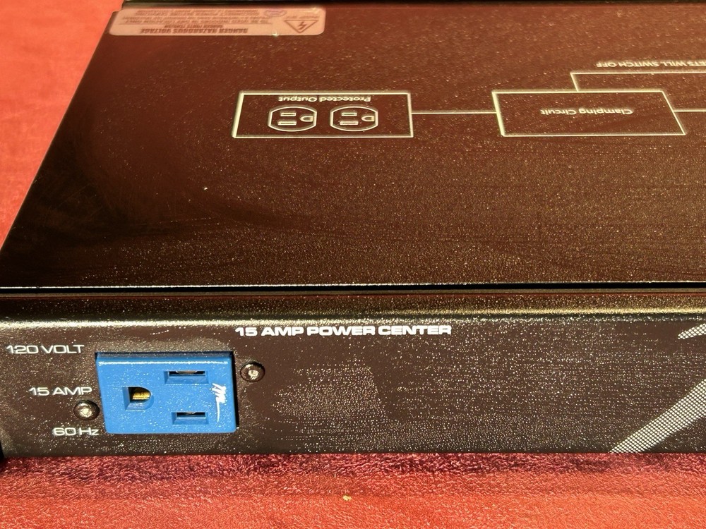 Middle Atlantic PD-915R Power Distribution Unit - Black