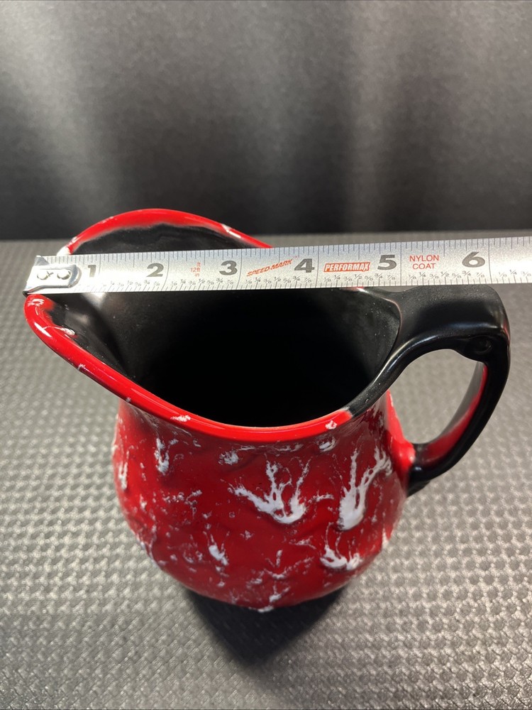 NICE red & white Detailed Splattered 36oz Pitcher With Black Handle 6.6” Tall