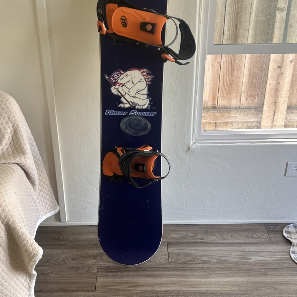 Never Summer Snowboard Blue Orange White with Bindings 4x4 Mount Pattern