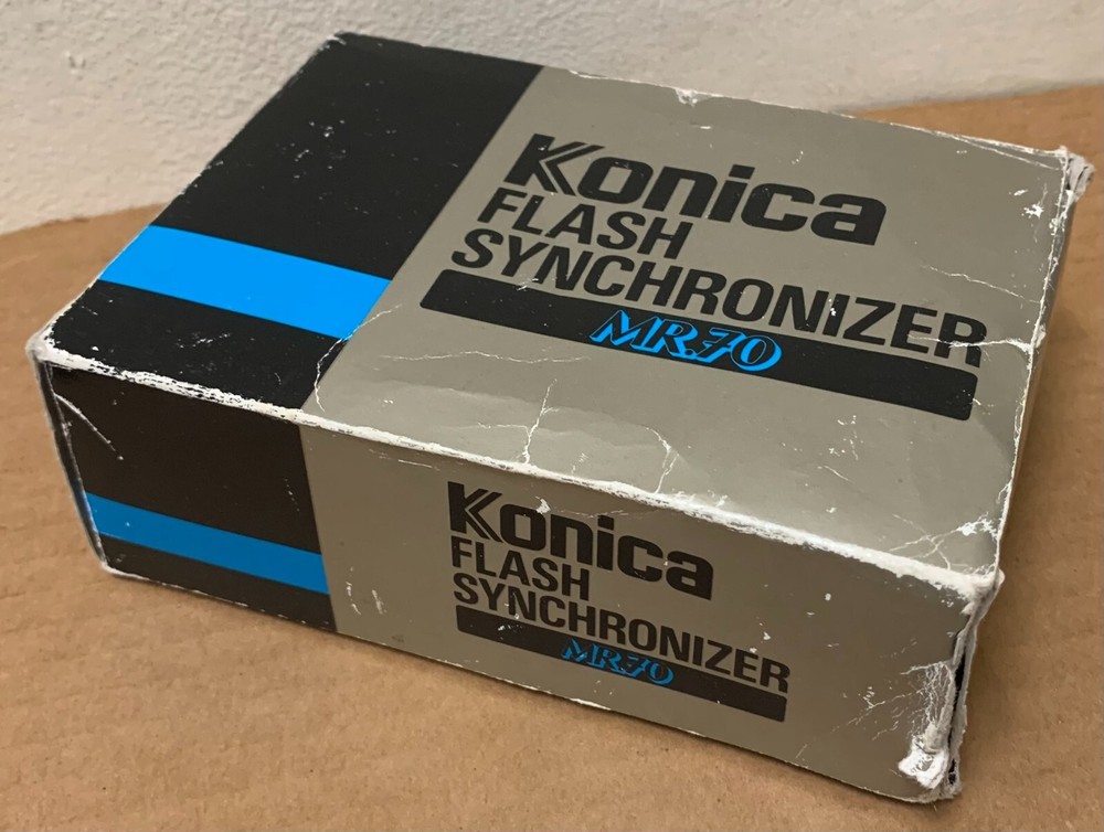Konica Flash Synchronizer Bracket part for digital camera slave for MR-70