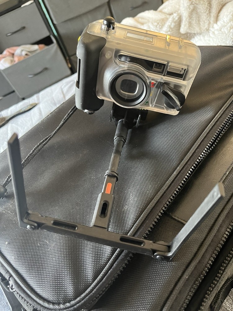 Working MacromaX FR-350 camera with Bonica multi snapper underwater camera kit
