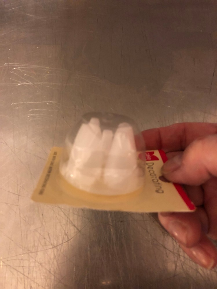 Cake Mate Set of 4 Decorating Tips - A gr