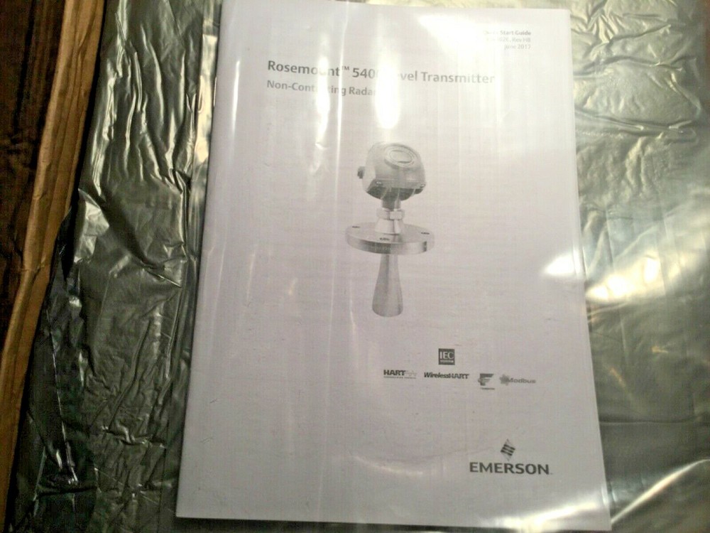 ROSEMOUNT / EMERSON 5402 Level Transmitter (5402SF2E7NANANAM1Q4)