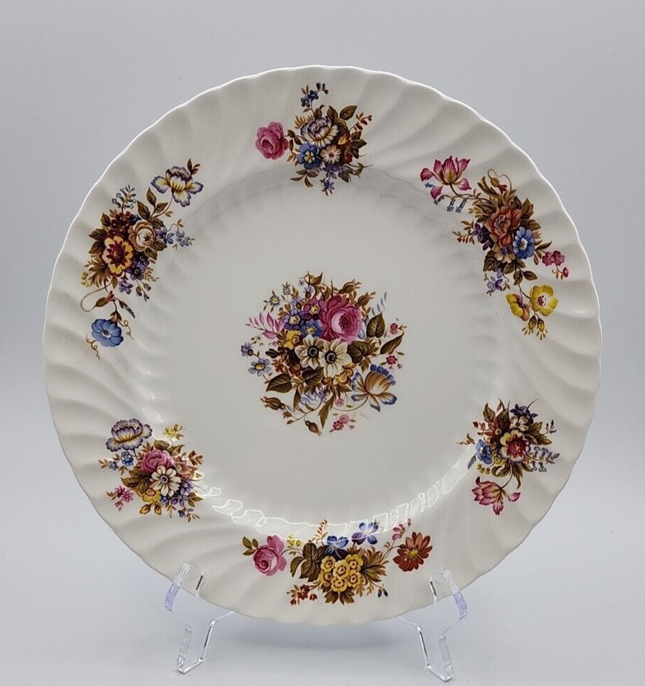 Aynsley Fine Bone China Summertime Pattern 6 Piece Place Setting