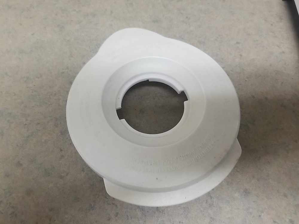 Oster ACCURATE  BLEND 14 Speed **Pitcher LID ONLY***