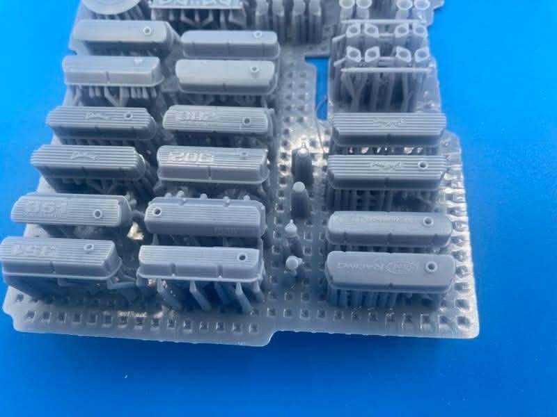 1/25 Ford 302 Build it your way engine kit