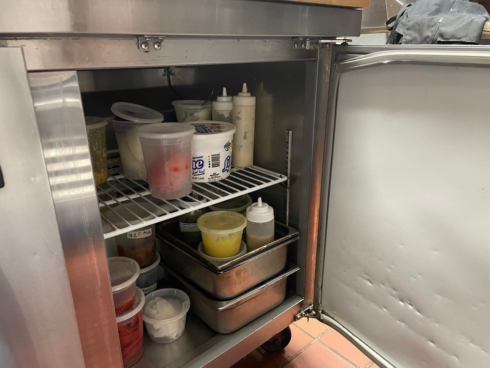 Avantco 36" Worktop Refrigerator with 3 1/2" Backsplash