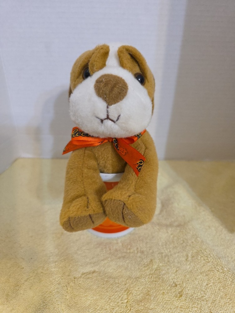 Reeses Pieces Coffee Cup With Plush Brown  Dog