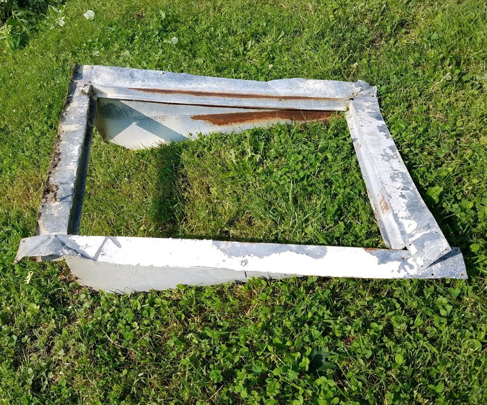 Architectural Salvage ANTIQUE WINDOW TRIM FRAME RUSTIC DISTRESSED GALVANIZED