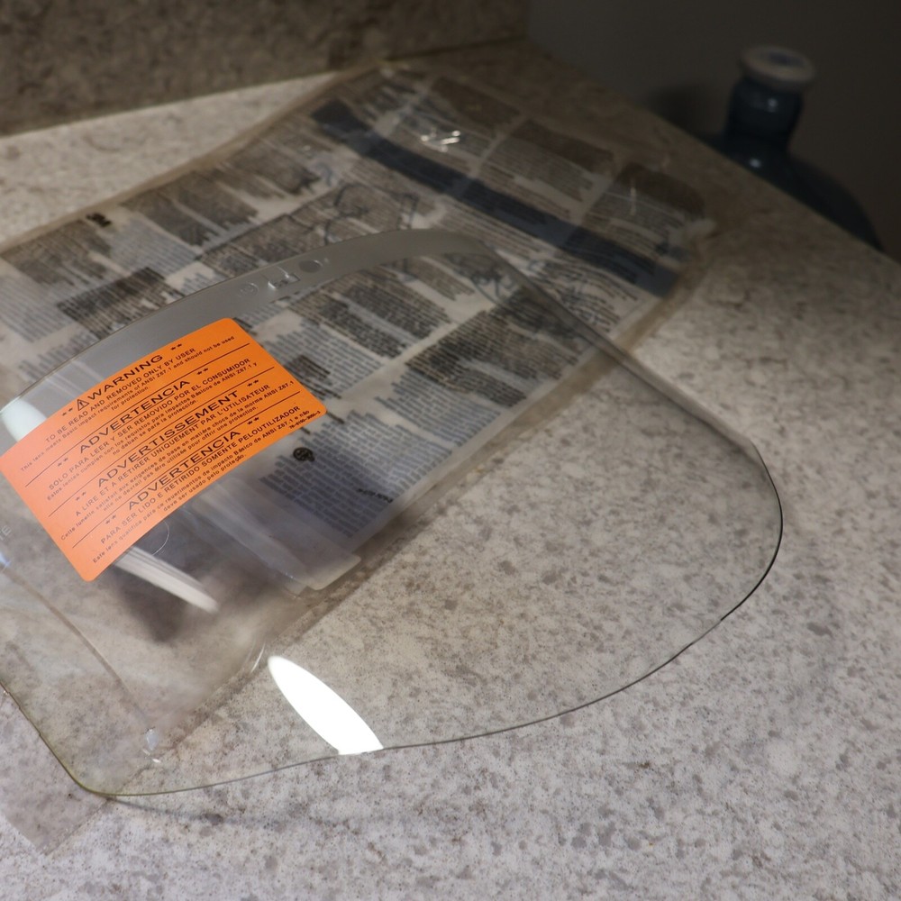 3M Deluxe Faceshield Clear 82700-00000, 8270000000, W96 Molded
