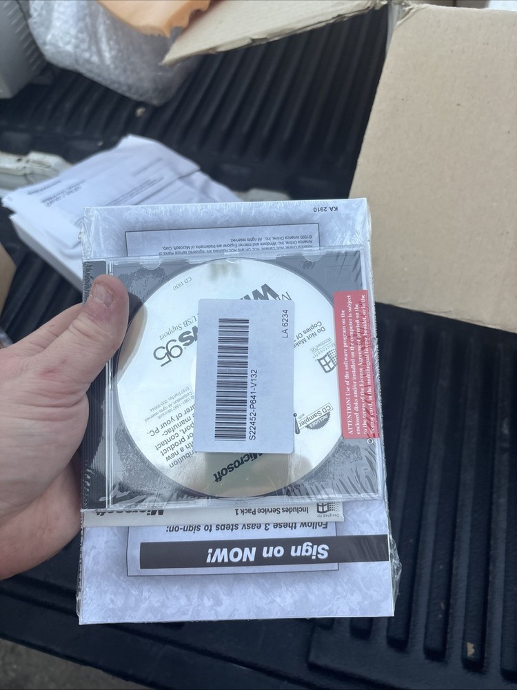 OEM Microsoft Windows 95 CD & Plus! Sealed With Certificate of Authenticity