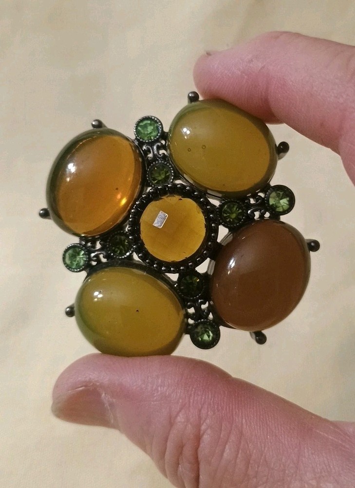 Green Moonstone Cabachon Brooch 2 Inch Diameter