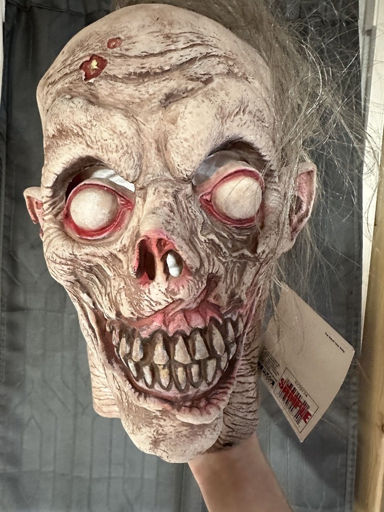 DonPost Studios 2011 He B Jeebie Mask Sample