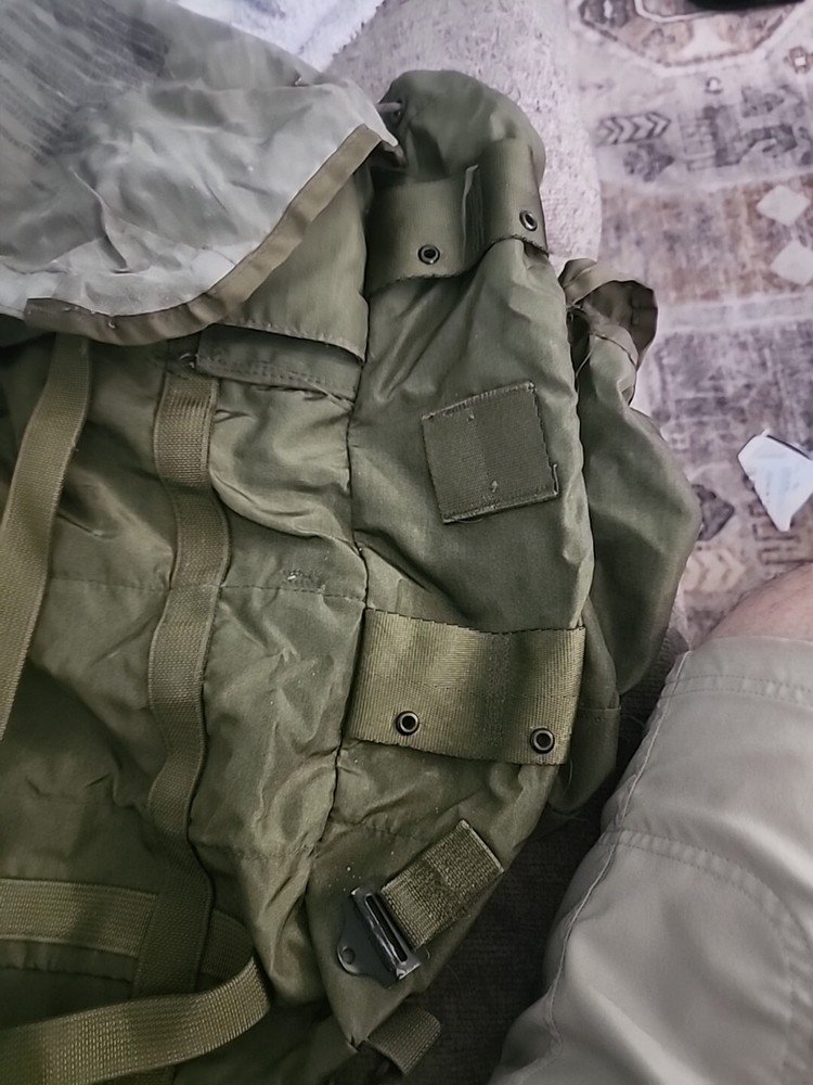 Fastek Vintage Military Back Pack. Missing One Sholder Strap.