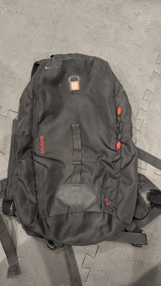 Burton Ski/Snowboarding Black Backpack Adjustable Straps Great Condition