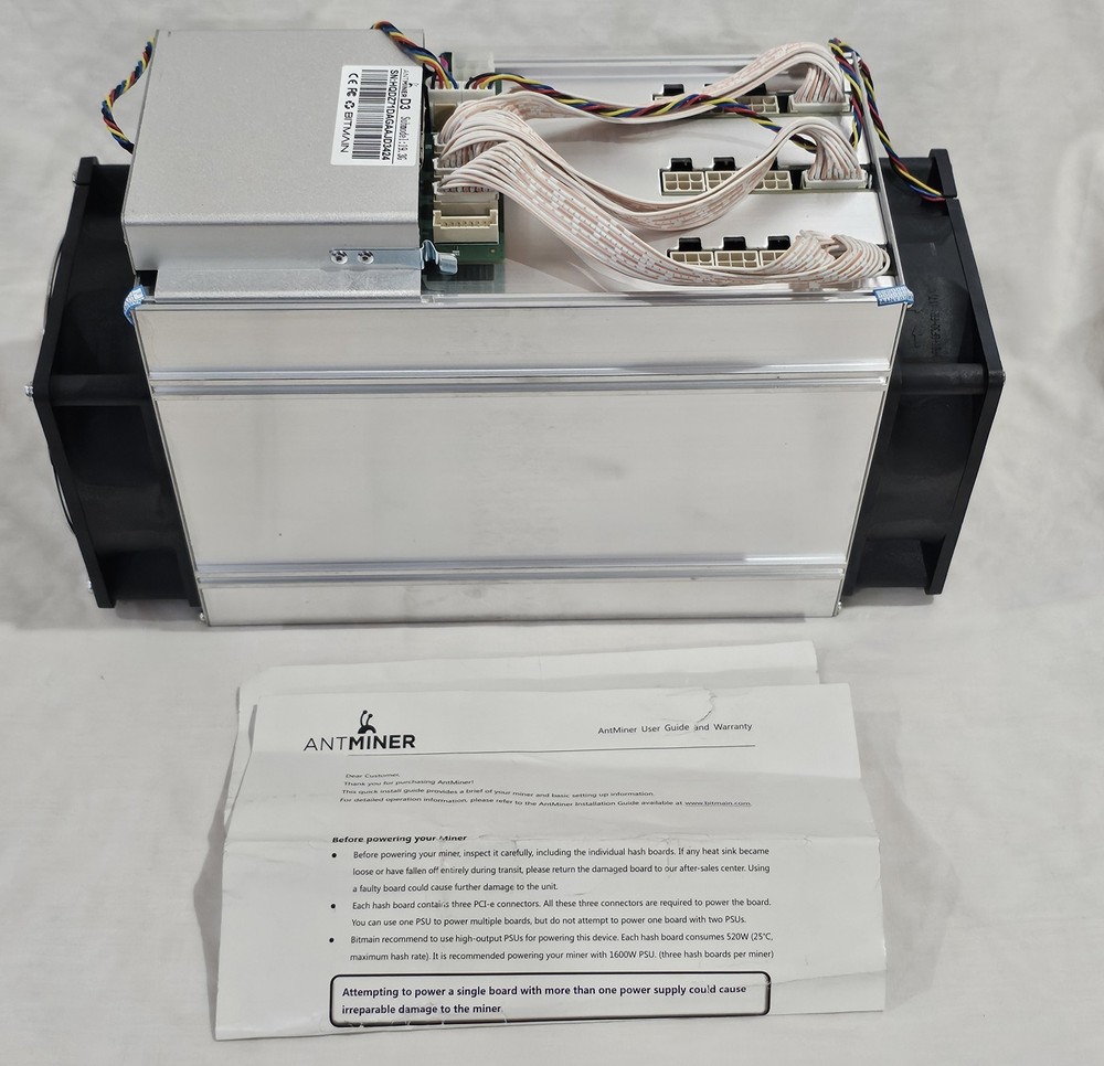 *NEW* Bitmain Antminer D3 19.3Gh Mining X11 Algorithm