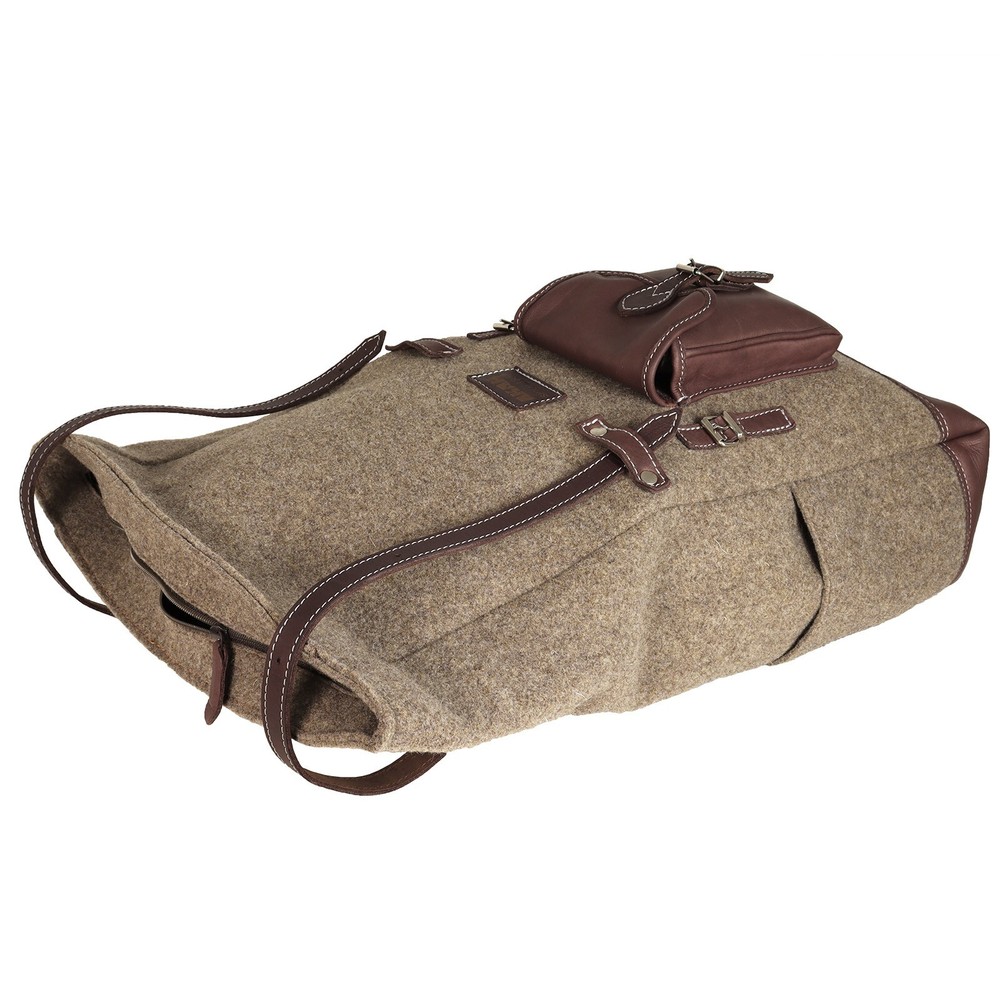 Akah Hunting Backpack Rolltop - Wool Felt With Olive Leather