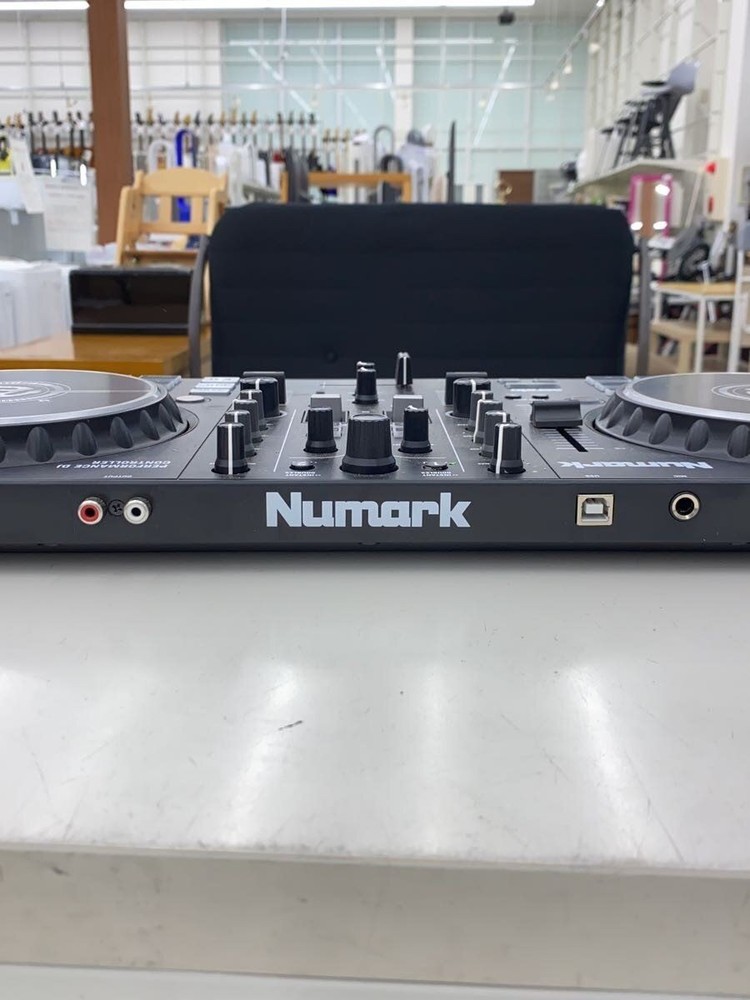 numark DJ equipment MIXTRACK PRO FX Used