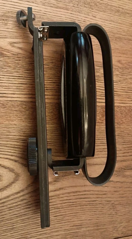 CAMERA FLASH BRACKET COASTAR