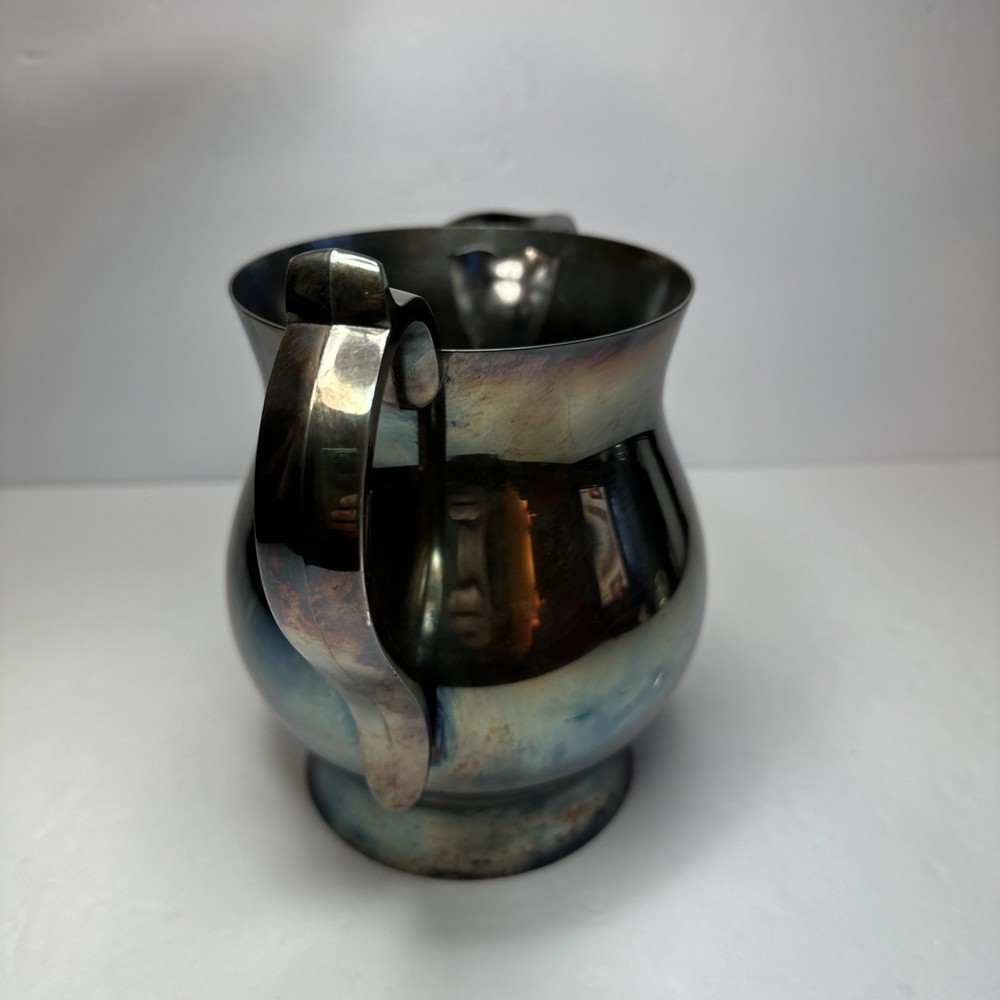 Vintage silver plated Pitcher Oneida silversmith. 6.5 Inches