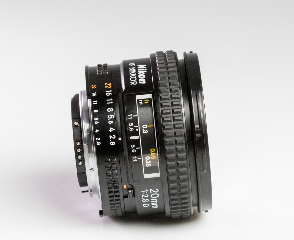 NIKON AF NIKKOR 20/2.8 D