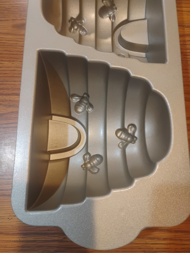 Nordic Ware Beehive Cake Pan 10-Cup 2.4L