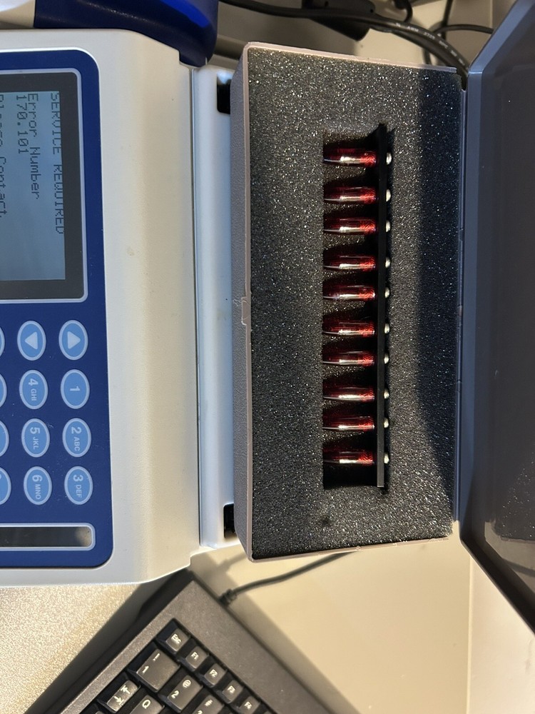 Meridian Bioscience illumipro-10 Ref 610172 Microplate Reader