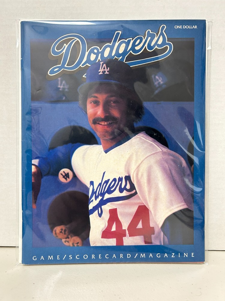 Dodgers Game Scorecard / Magazine June 1982