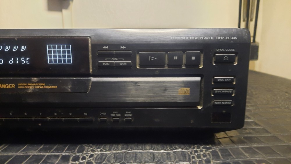 Sony CDP-CE305 TESTED WORKS